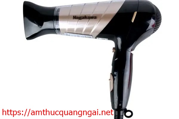 Tẩy vết keo 502 d&iacute;nh tr&ecirc;n gỗ bằng m&aacute;y sấy