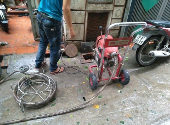 Th&ocirc;ng cống nghẹt huyện Củ Chi