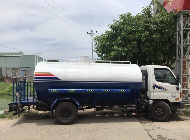 Xe bồn tưới nước rửa đường cần chú ý các dịch vụ lừa đảo