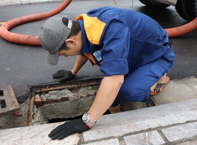 Nạo v&eacute;t hố ga huyện Nh&agrave; B&egrave; - giải quyết mọi vấn đề về m&ocirc;i trường