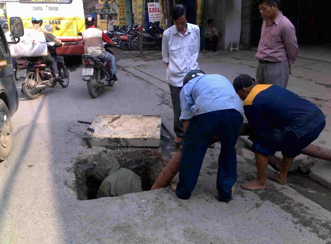 thông cống nghẹt huyện Bình Chánh giá rẻ